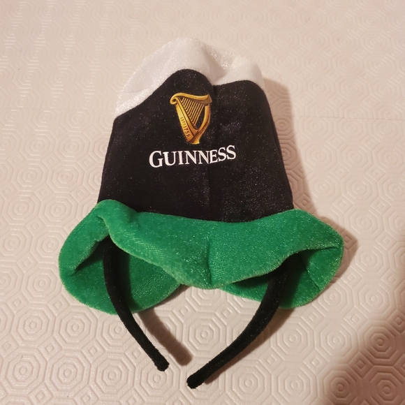 📣5 for $20!📣 Guinness St. Patrick's Day Party Hat Pair - Picture 6 of 7